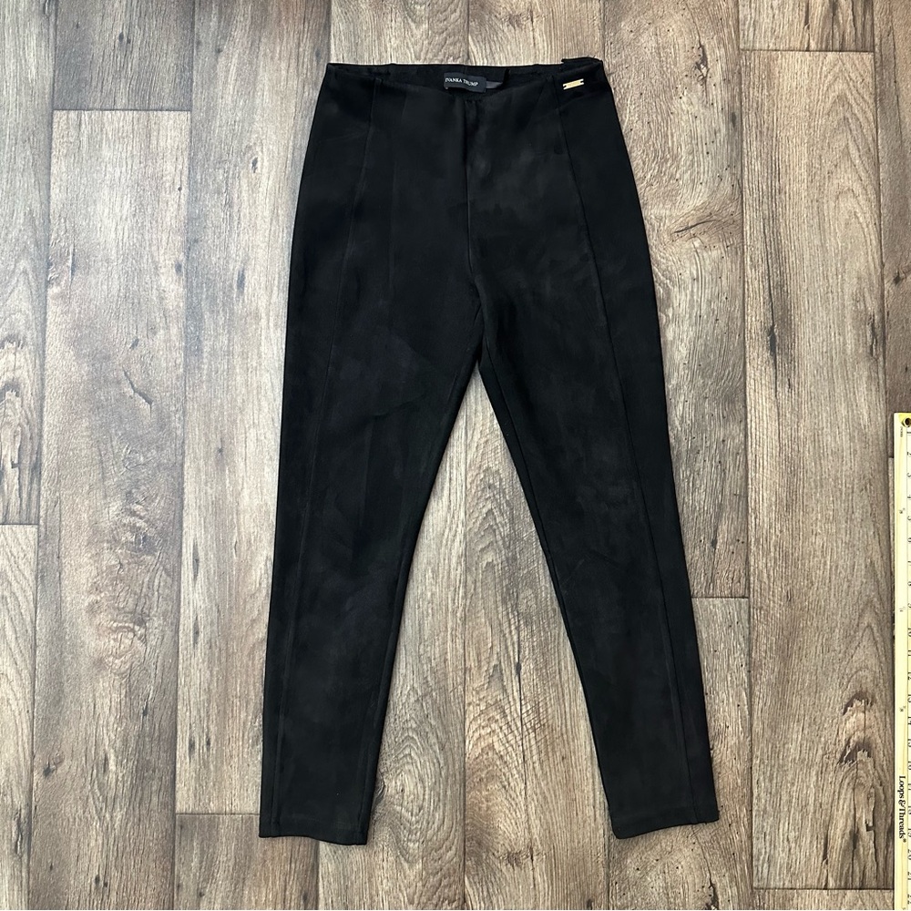Ivanka Trump Faux Suede Pants Women’s Size S Black